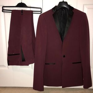 ASOS Men’s Burgundy Suit